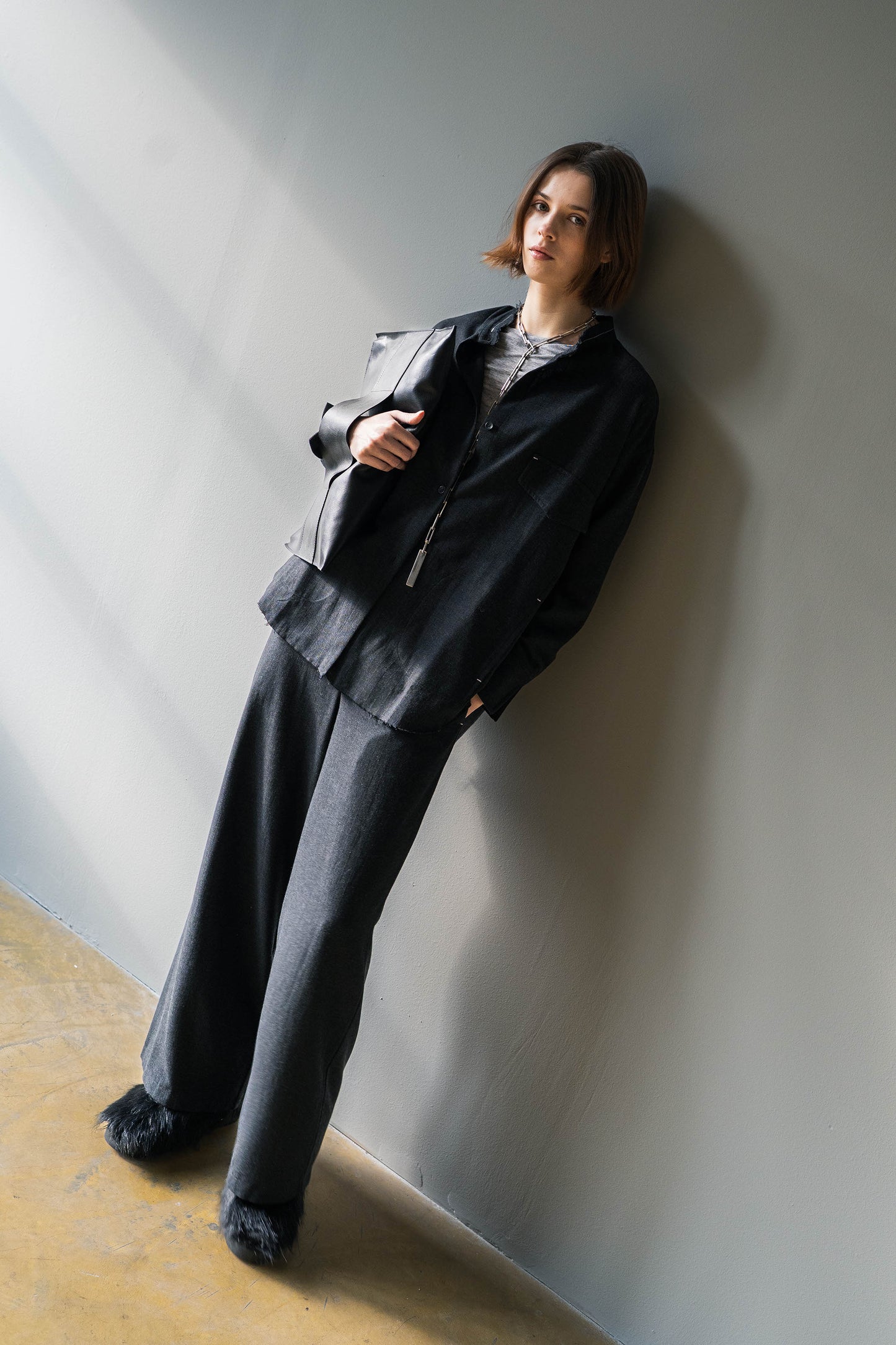 Noumeno Studio Wide Leg Trouser with contrast stitching