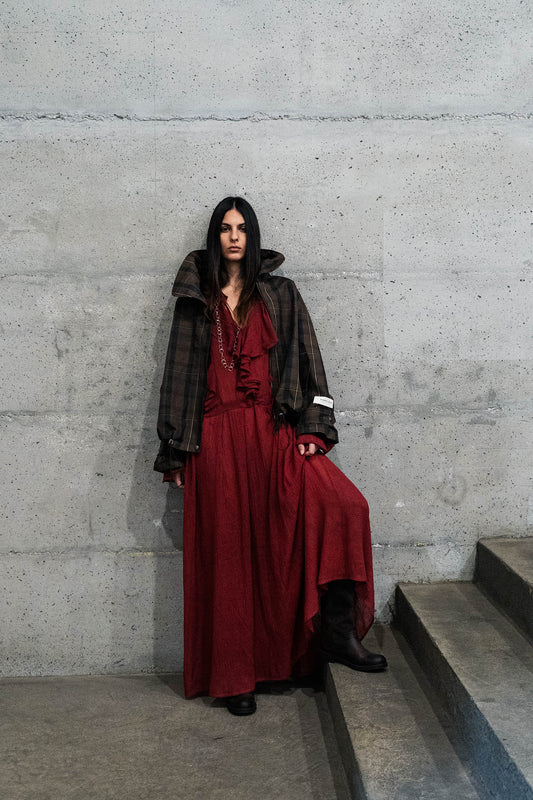 Noumeno Short Scottish Trenchcoat