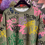 Lade das Bild in den Galerie-Viewer, Graffiti Oversize Sweater
