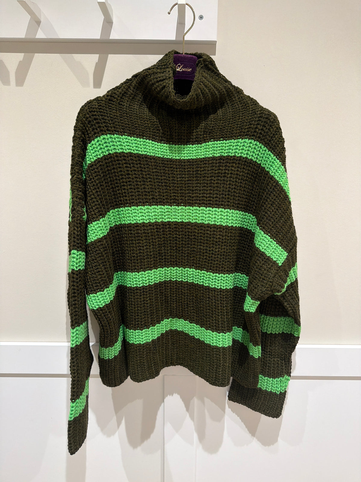 VDR Knit Sweater Khaki/ Green