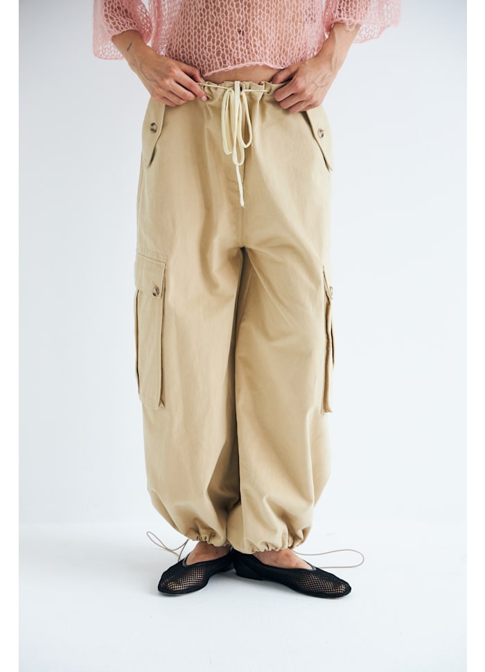 Dawn x Dare Hose Amore Khaki