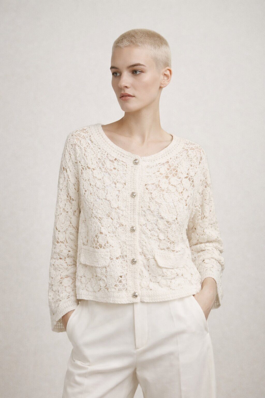 Kurzer lochstrick Cardigan