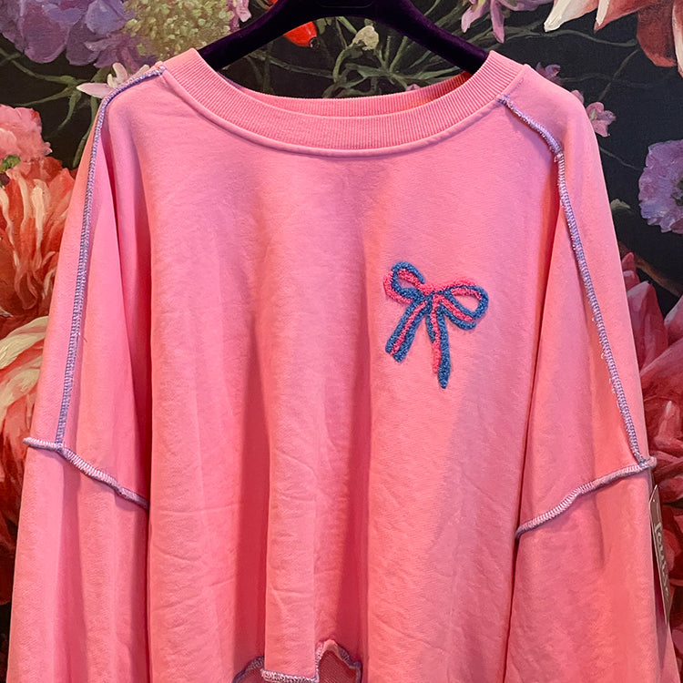 Oversize Sweater Ribbon
