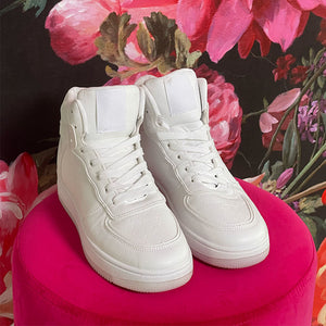 Sneaker White