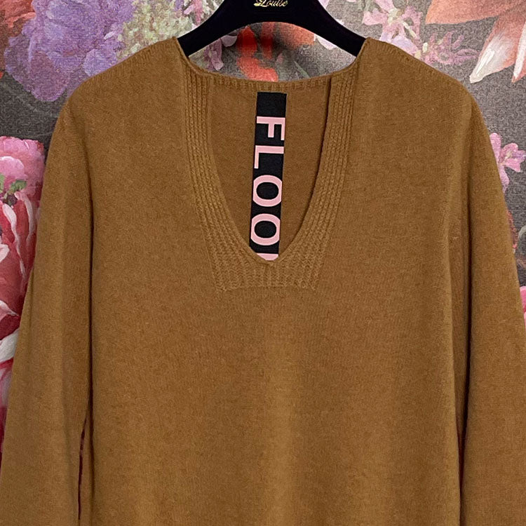 Floor Pullover